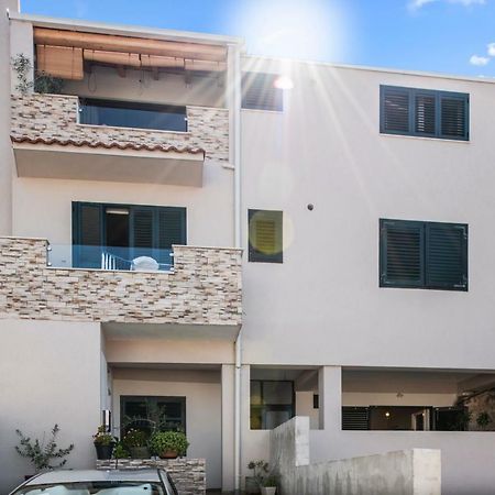 Kurika Anzotica Lägenhet Šibenik Exteriör bild
